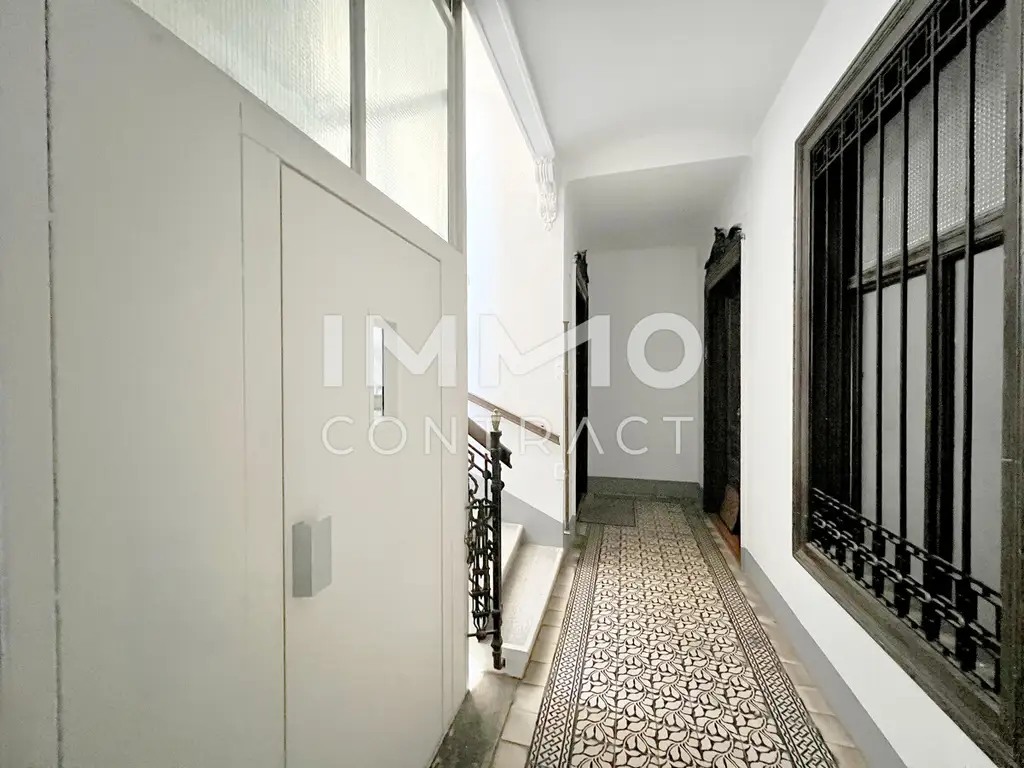 18.Wien, gediegener 104qm- 3Zi-Altbau in bevorzugter Lage mit Lift