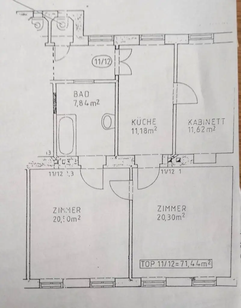 3 ZIMMER ALTBAUWOHNUNG IN SEHR GUTER INFRASTRUKTUR