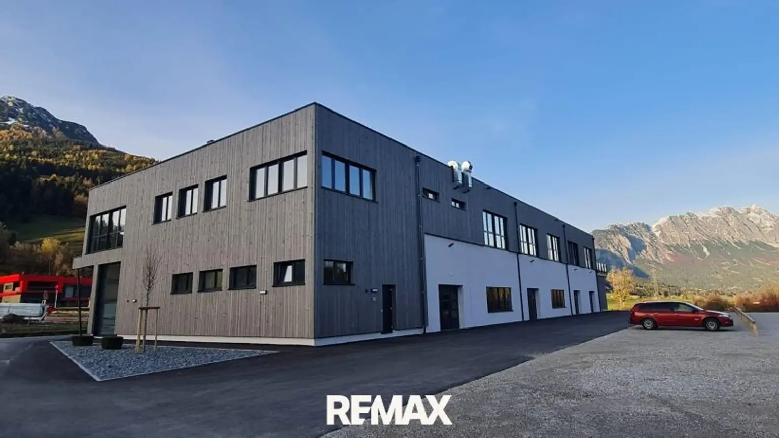 die Anlage von außen (2)