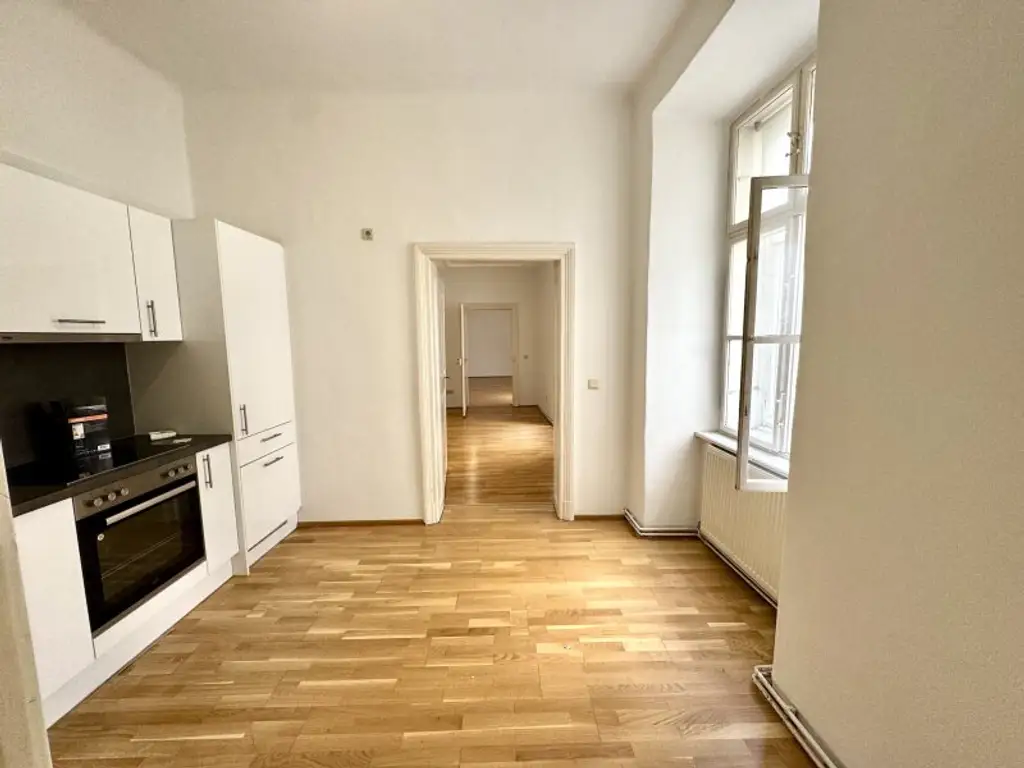 NEU! Geräumige 2,5-Zimmerwohnung im Beethovenhaus zu vermieten!