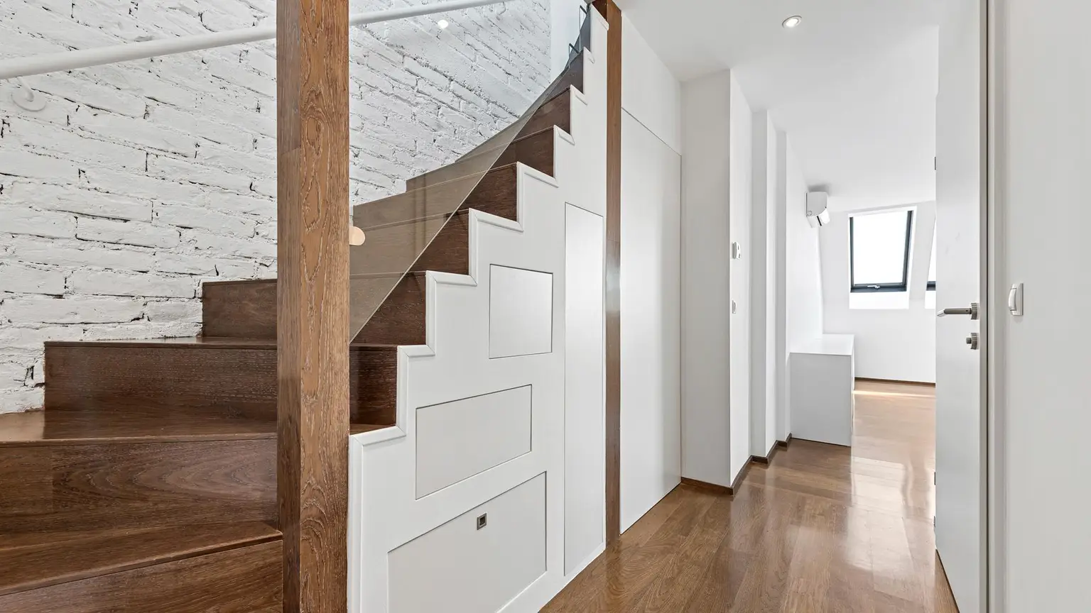 Vorraum mit Stauraum