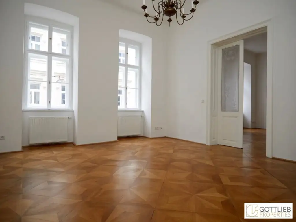 Bestlage Hamerlingplatz! 6-Zimmer-Stilaltbau-Apartment mit herrlicher West-Loggia und optionalem Tiefgaragenplatz in Grünruhelage