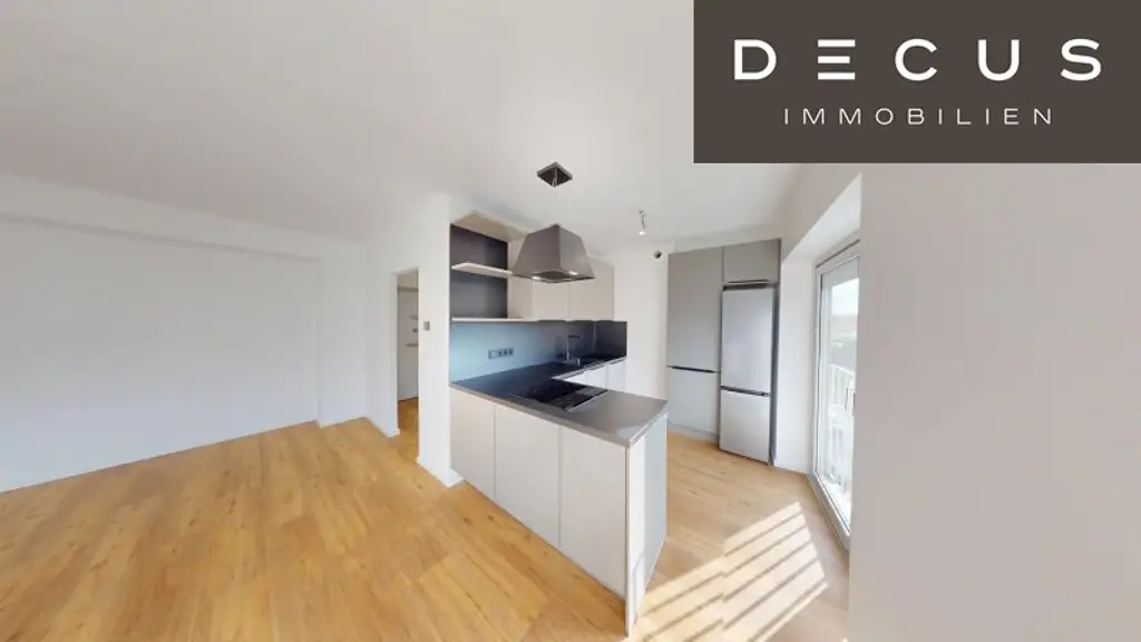 | STILVOLLE NEUBAUWOHNUNG IM 4.STOCK | ERSTBEZUG NACH SANIERUNG | AB DEZEMBER