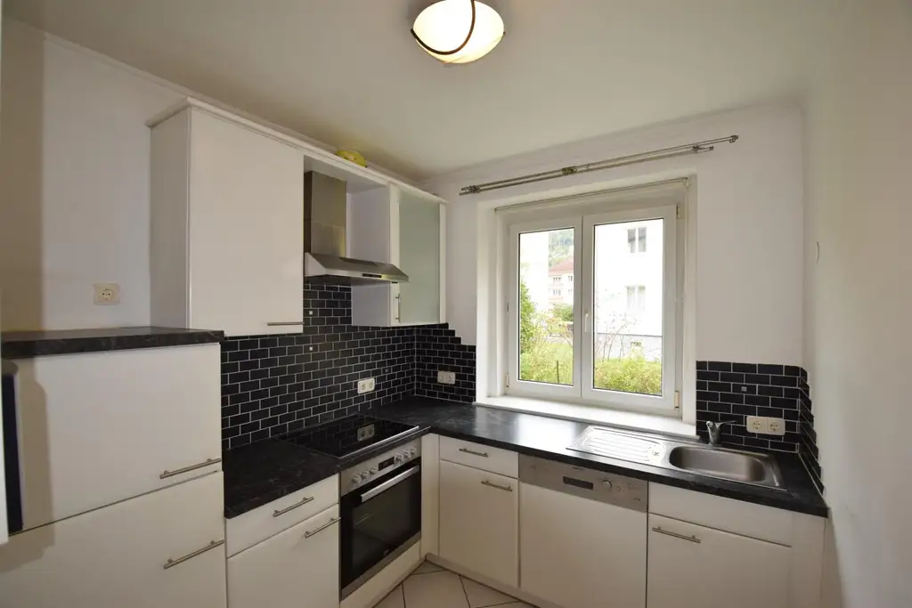 Helle und gemütliche Eigentumswohnung in zentraler Lage