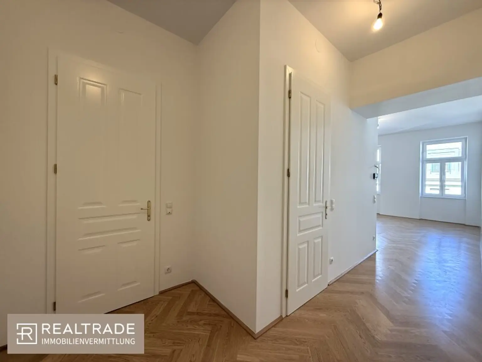 !!! NEU !!! Erstbezug Altbauwohnungen nähe Heinestraße