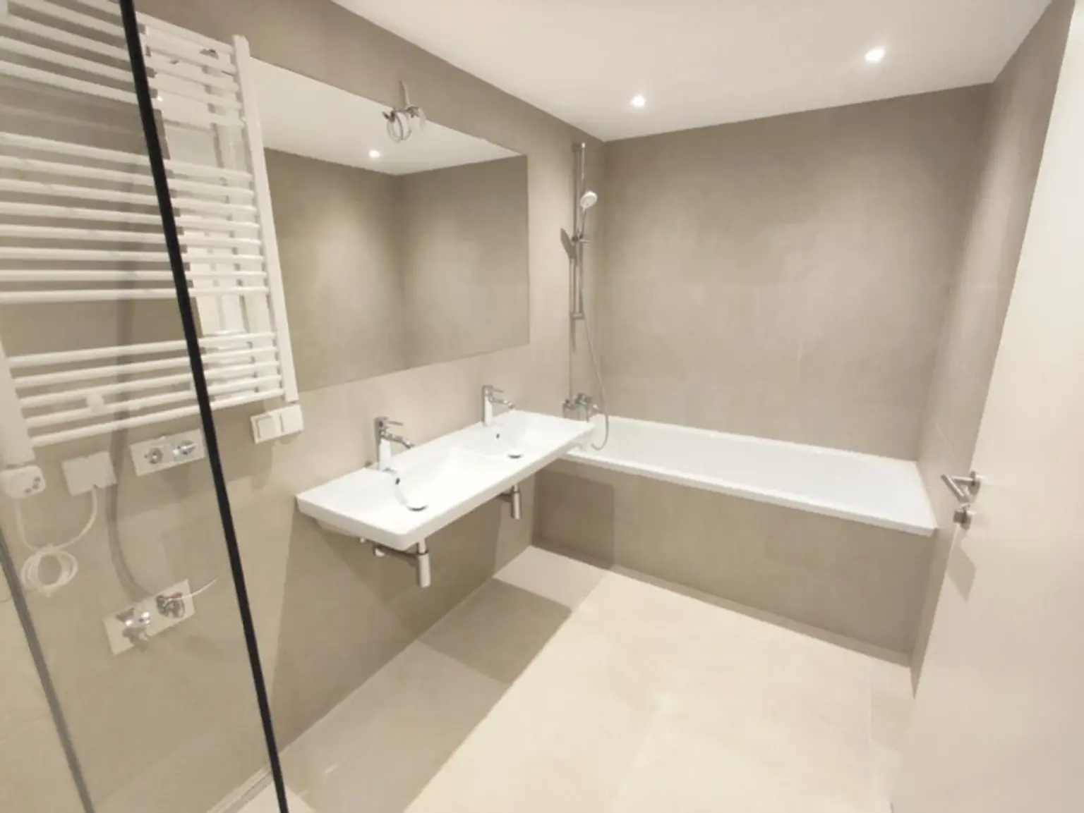 Neubau 3-Zimmer-Erstbezug mit Loggia im 5. Liftstock - Top68