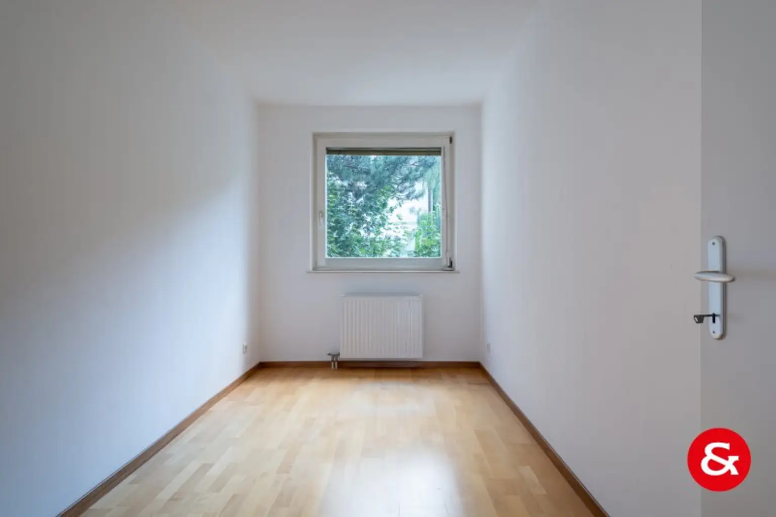 Heller 3-Zimmer-Wohntraum mit Loggia in Grünruhelage!