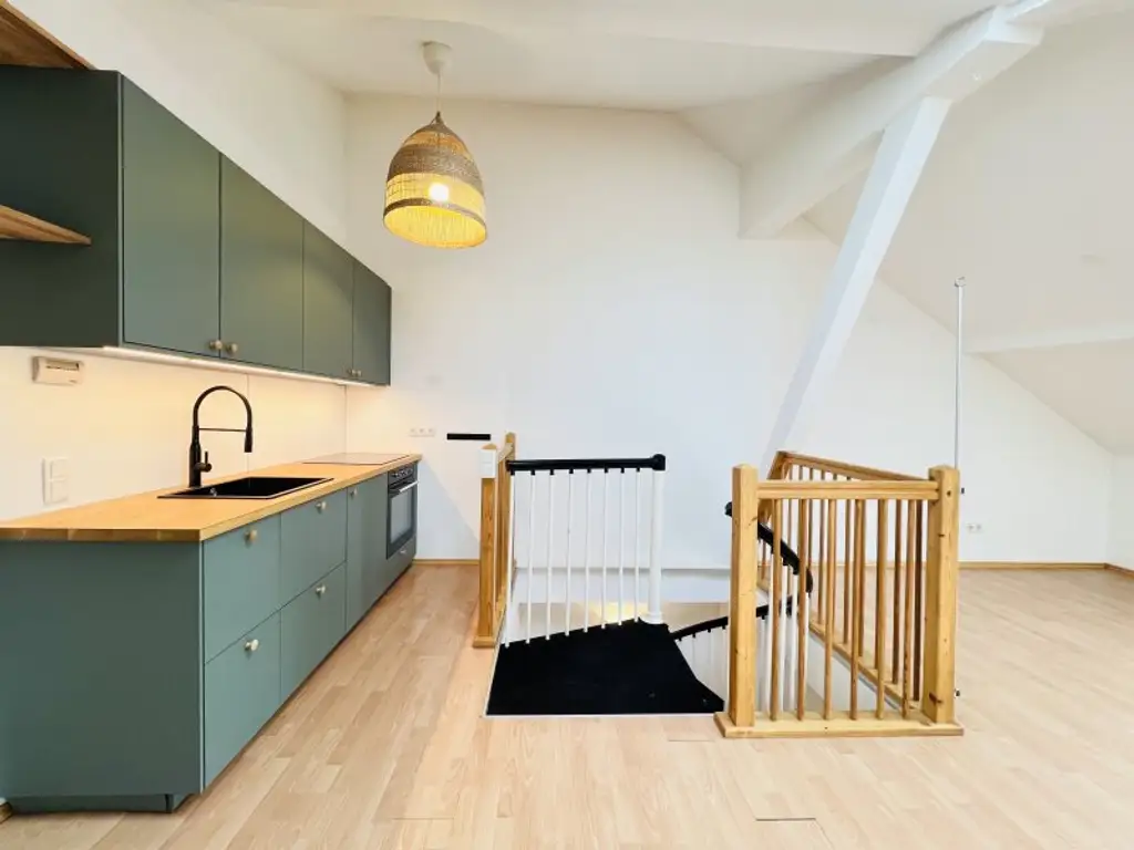 Zentral gelegenes Anlageobjekt in Loosdorf – 8 Wohnungen & 11 Stellplätze