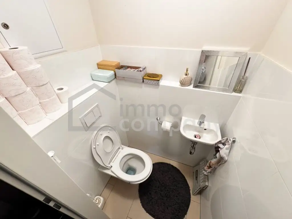 NEUWERTIGE WOHNUNG MIT ZWEI BALKONEN! Ihr neues Zuhause in Wien!