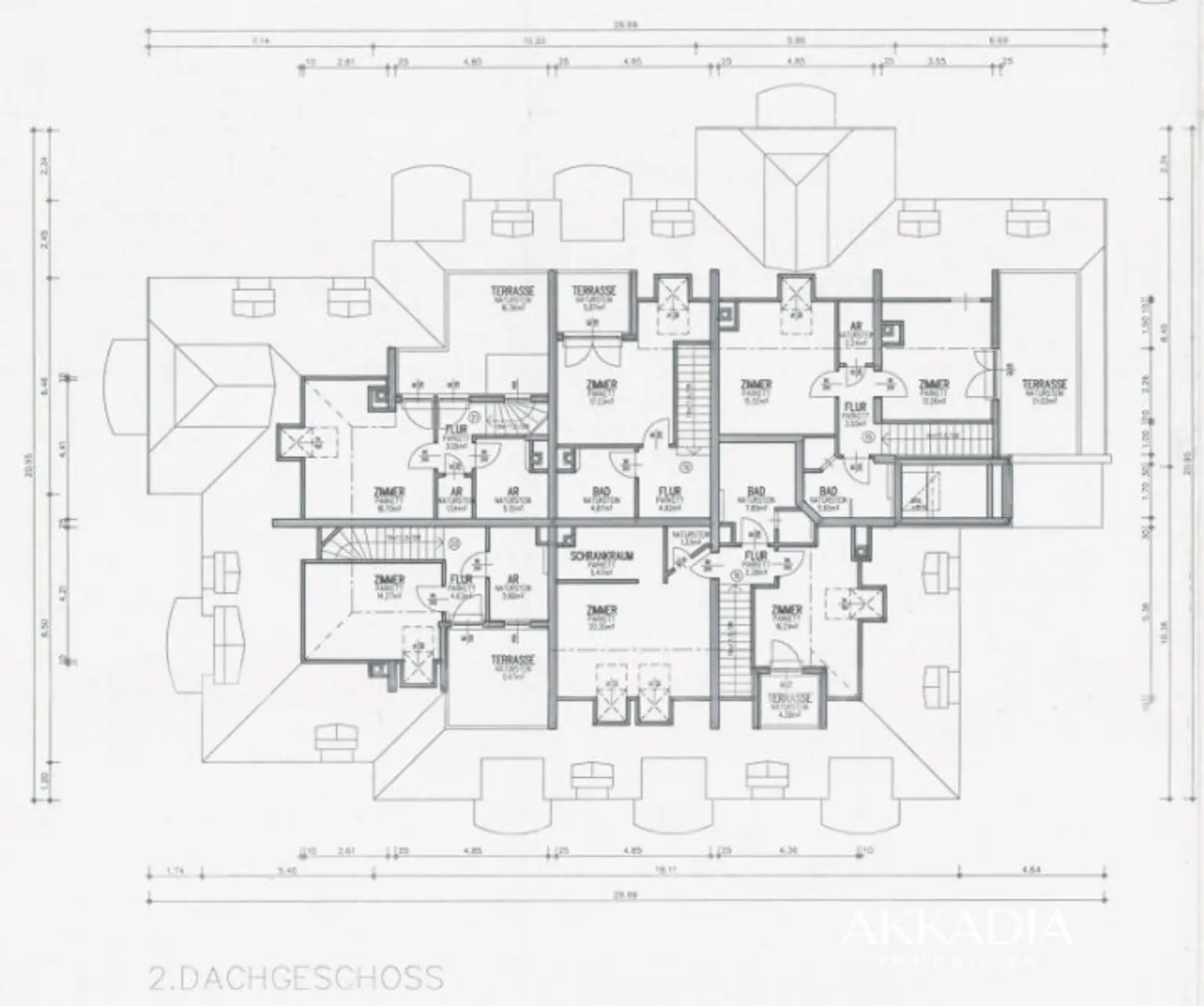 Elegante Dachgeschosswohnung mit Gartenblick, Terrassen und Garage
