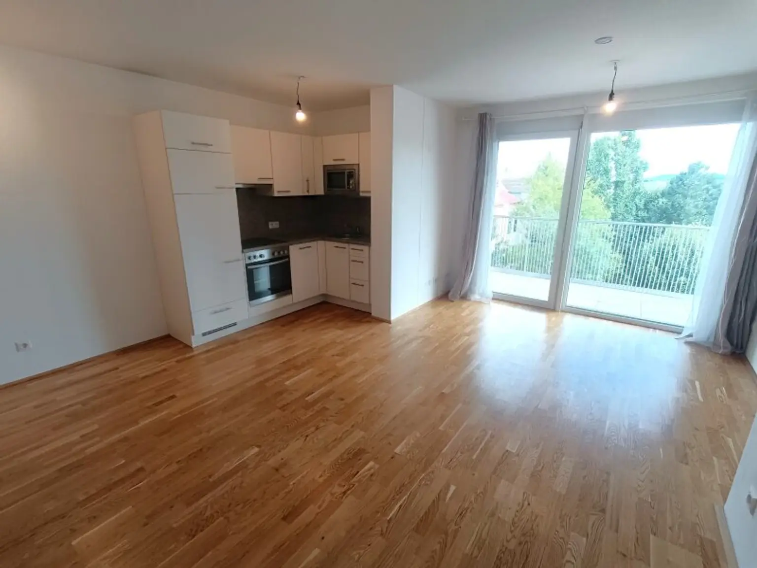 Neubau! Single-Wohnung mit traumhaften Ausblick im 14. Bezirk! U4 Unter Sankt Veit fußläufig erreichbar! (Stellplatz optional verfügbar)
