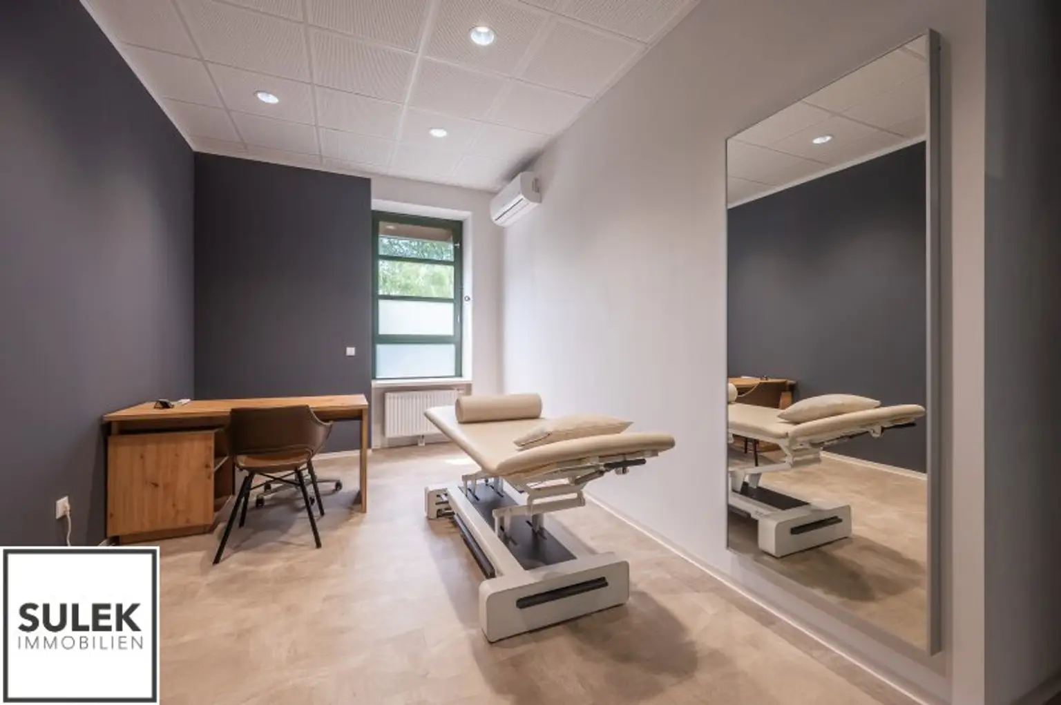 Ihr neuer Unternehmenssitz: Modernes Büro/ Praxisgebäude in Mödling mit Top-Anbindung