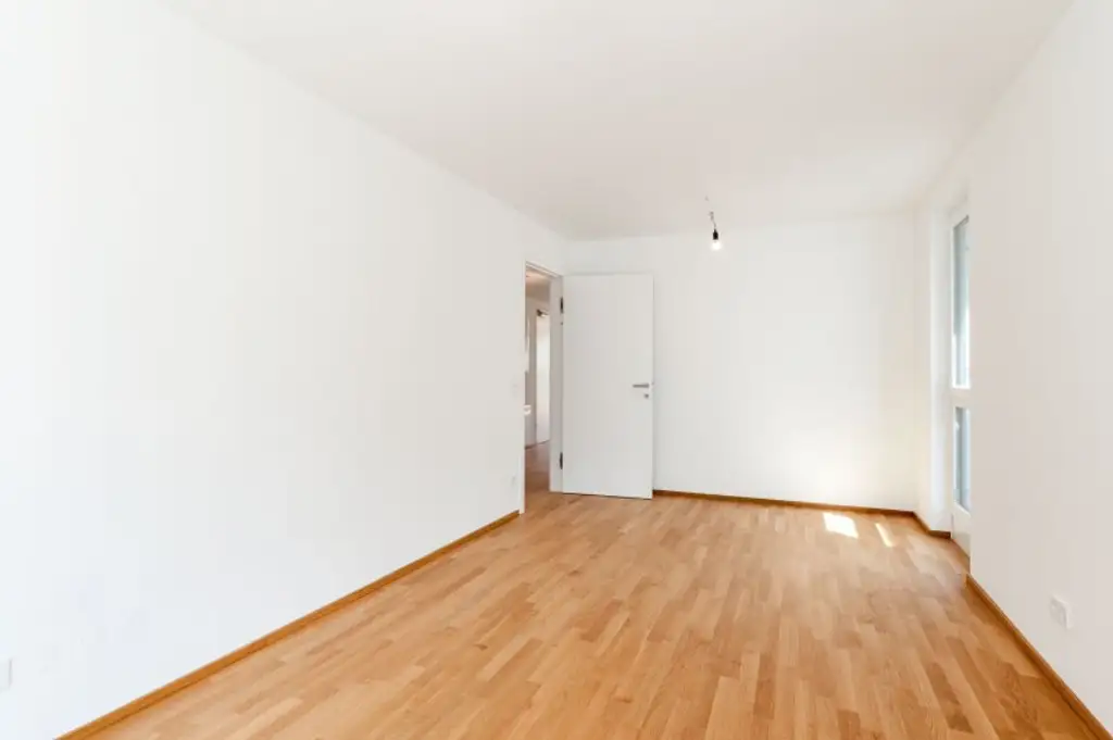 Erstbezug! Großzügige 3-Zimmer-Wohnung mit 2 Terrassen inkl. Stellplatz zu vermieten!