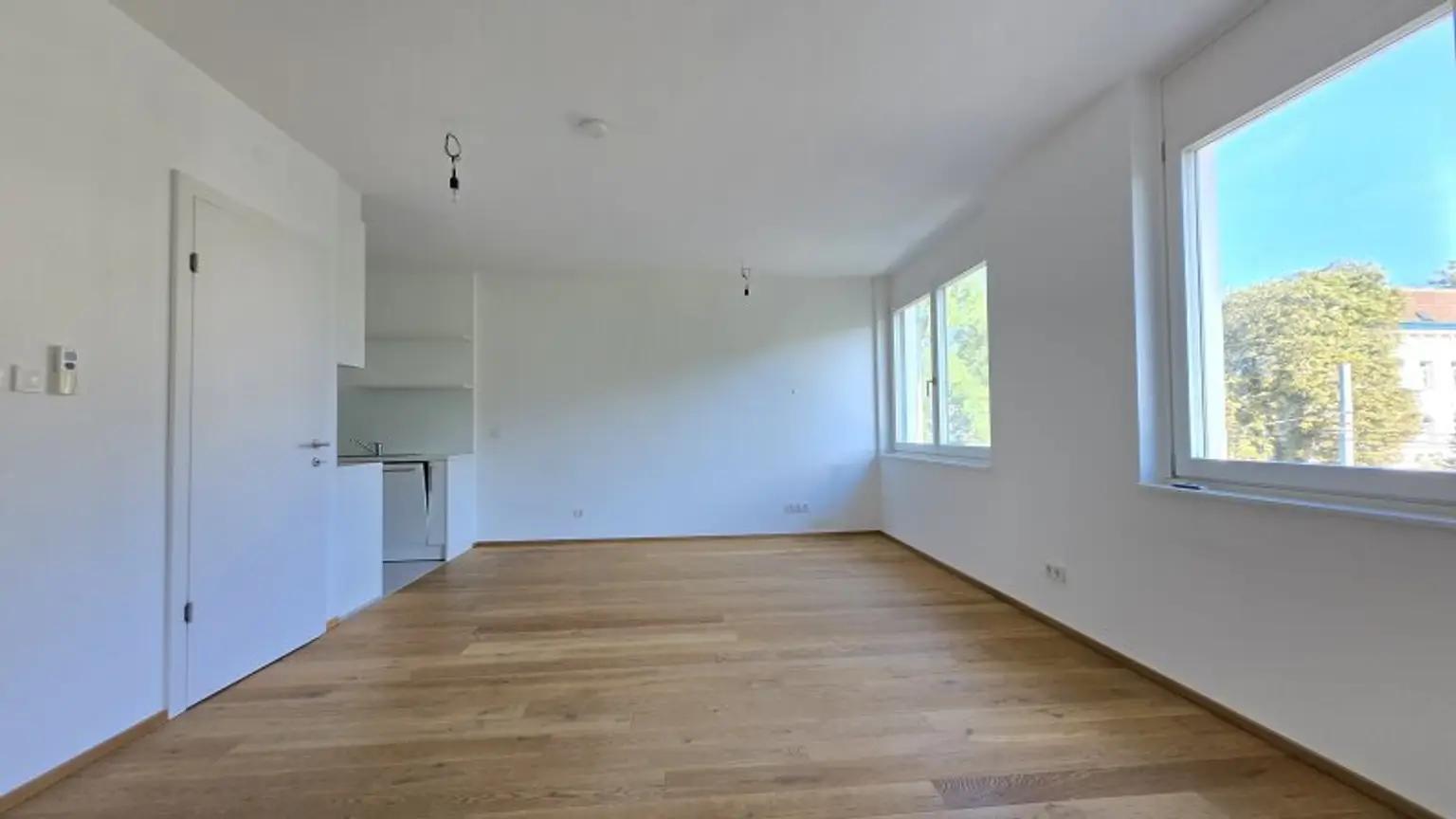 Sonnige 2-Zimmer-Wohnung - Klimaanlage - Sehr guter, gepflegter Zustand - Ausgezeichnetes Raumkonzept