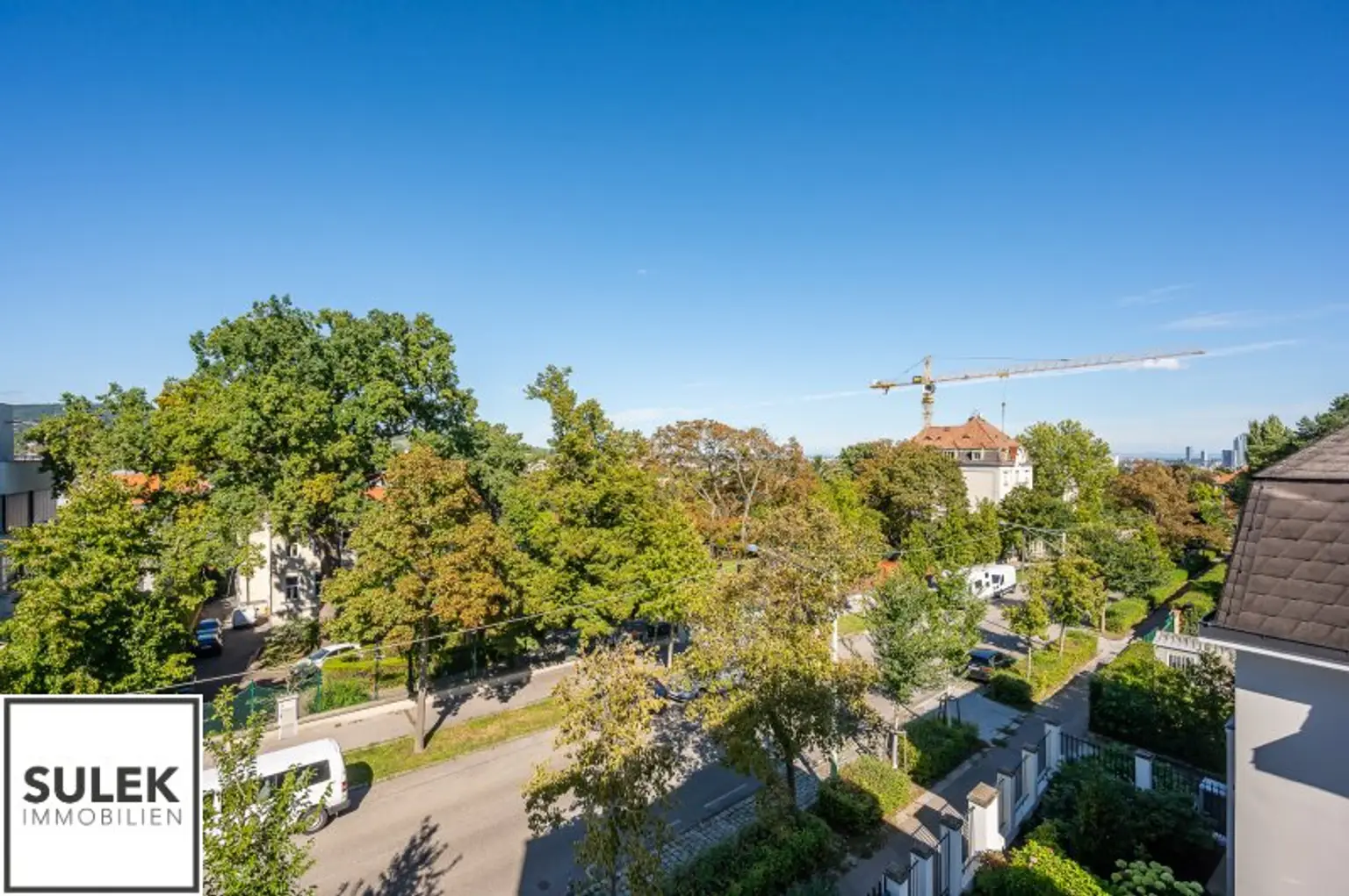 Schöne 3 Zimmer Wohnung mit Balkon im Herzen Döblings!