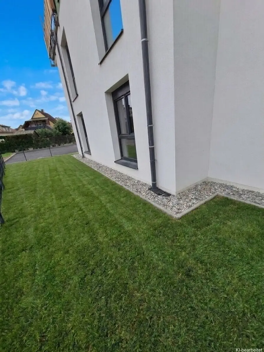 Ein Zuhause zum Verlieben - Neubau: Tolle ca. 65 m² Wohnung mit ca. 64 m² Eigengarten und Terrasse
