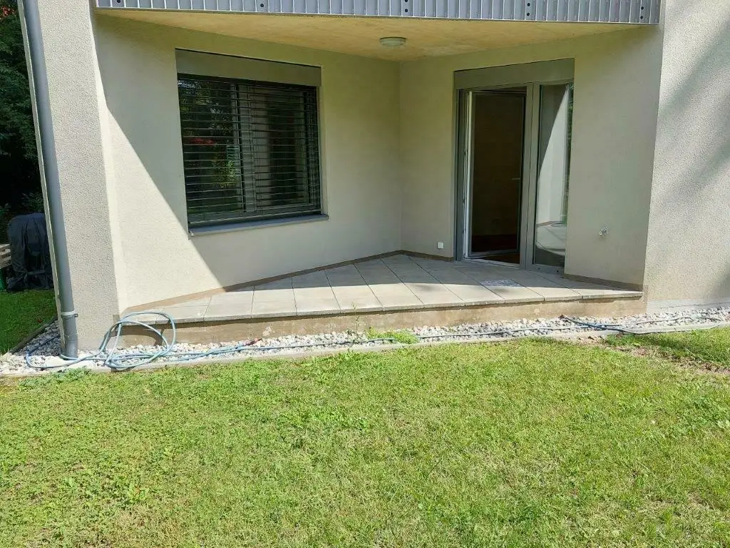 Großzügige 5-Zimmer-Gartenwohnung mit Tiefgaragenplatz in Villenviertel zwischen UNI und LKH - Nähe Hilmteich ab sofort zu vermieten!