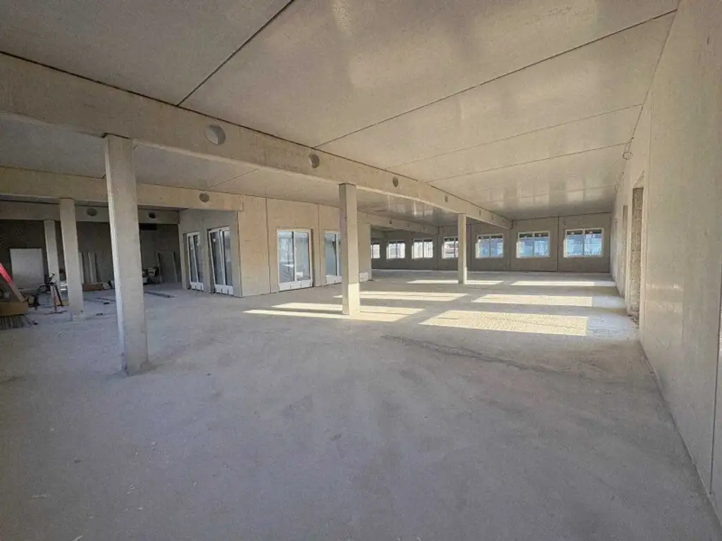 Vielseitig nutzbare Gewerbefläche in Welser TOP-Lage unmittelbar an der B1 – Erstbezug!!