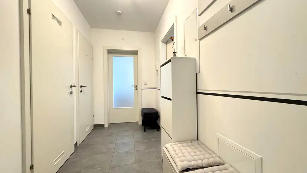 Helle 2-Zimmer-Wohnung mit Balkon in ruhiger, sonniger Lage in Gutenberg