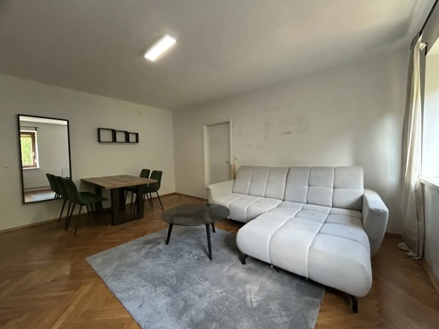 +Sanierte Mietwohnung mit Lift, nahe Oberpullendorf! Top 12+