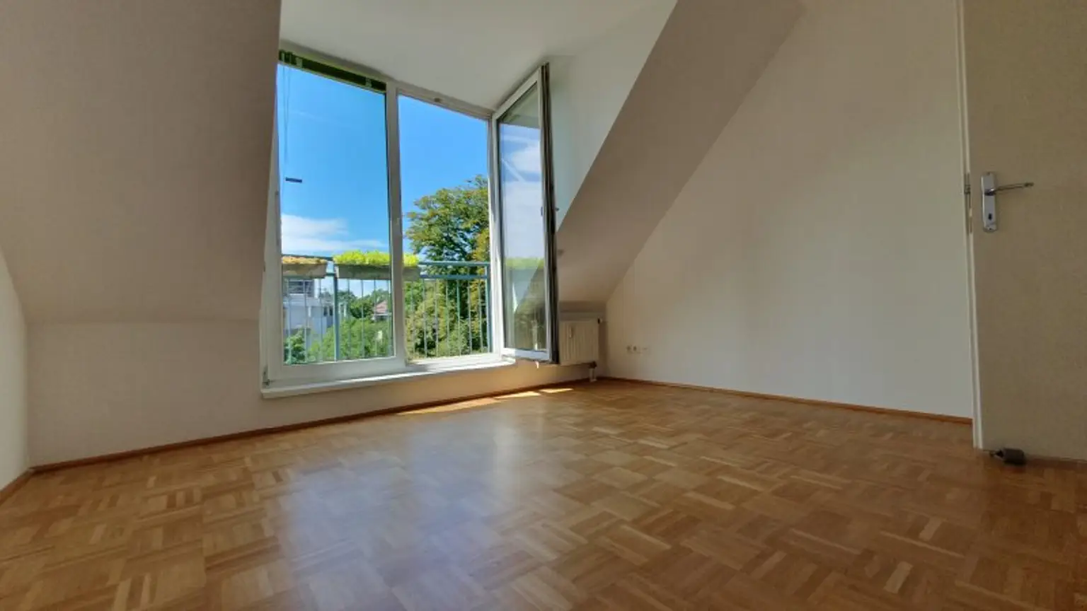 Attraktive Dachterrassenwohnung mit hohem Lebenswert in gesuchter Lage