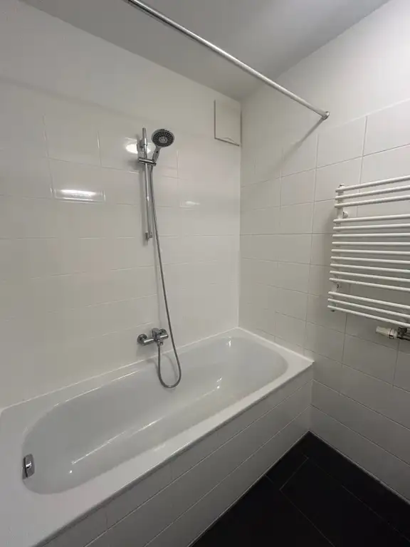 Badezimmer I