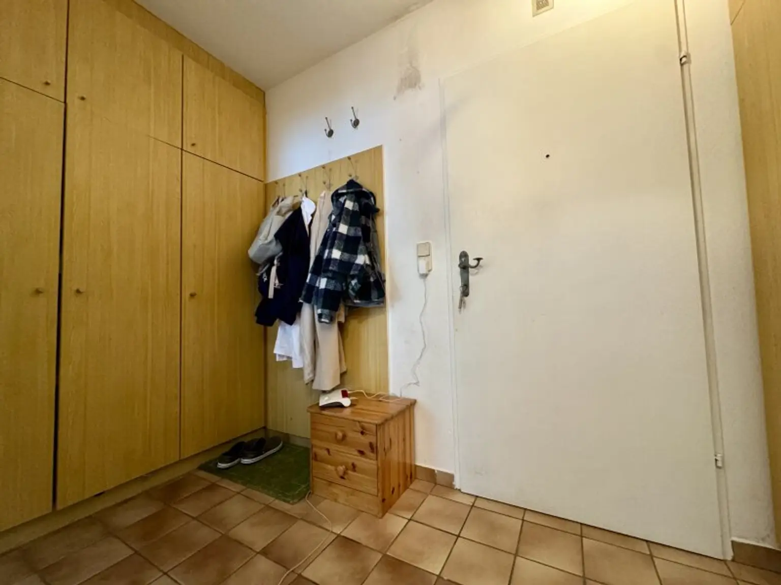Hübsche Starterwohnung mit Balkon und Autoabstellplatz in perfekter Lage!
