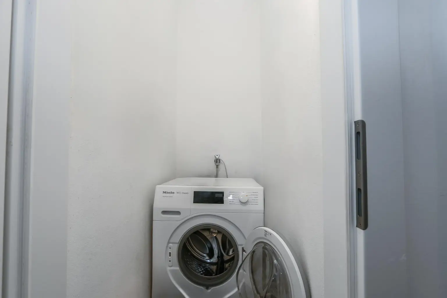 Anlegerwohnung: 2-Zimmer-Wohnung in Villach mit Balkon & Stellplatz