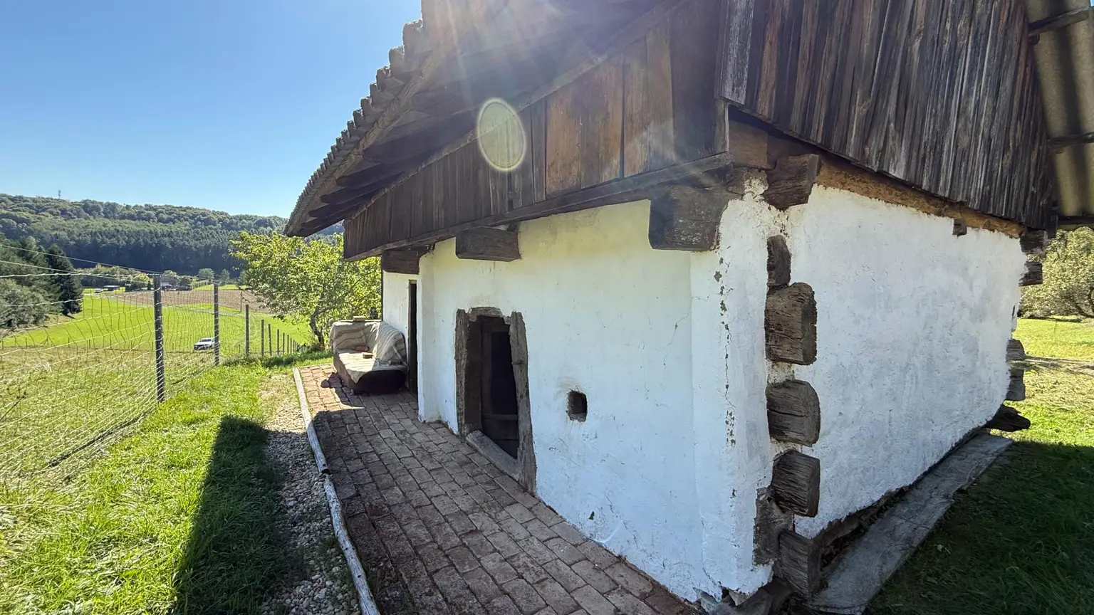 Idyllisches Kellerstöckl mit historischem Charme inmitten von Weingärten & Obstbäumen