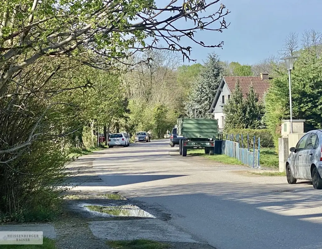 POTTENDORF /// WOHNEN IN BESTER LAGE /// DREI BAUGRÜNDE AN PRIVATSTRASSE