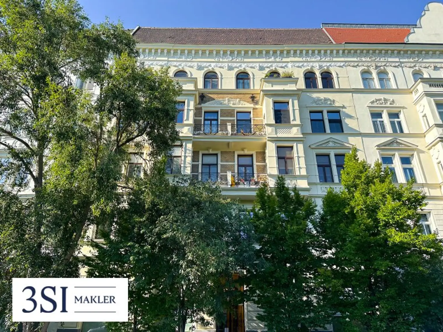 Rohdachboden mit ansprechender Ausbaustudie in beliebter Praterlage bei der Jesuitenwiese