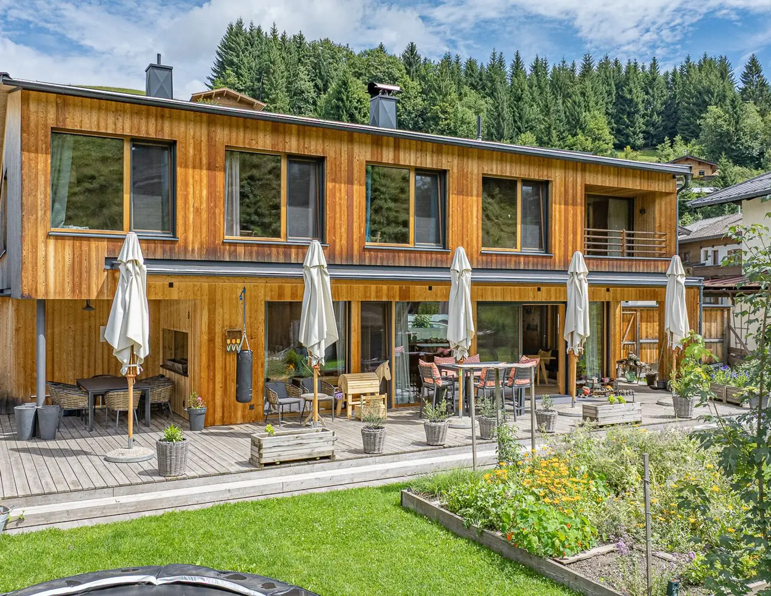 Modernes Haus & historisches Bauernhaus mit Freizeitwohnsitz