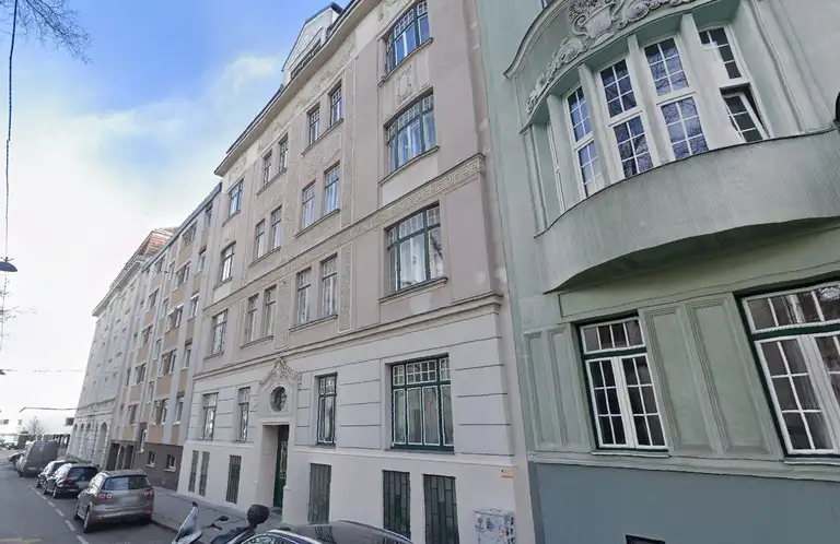 Hausansicht VI