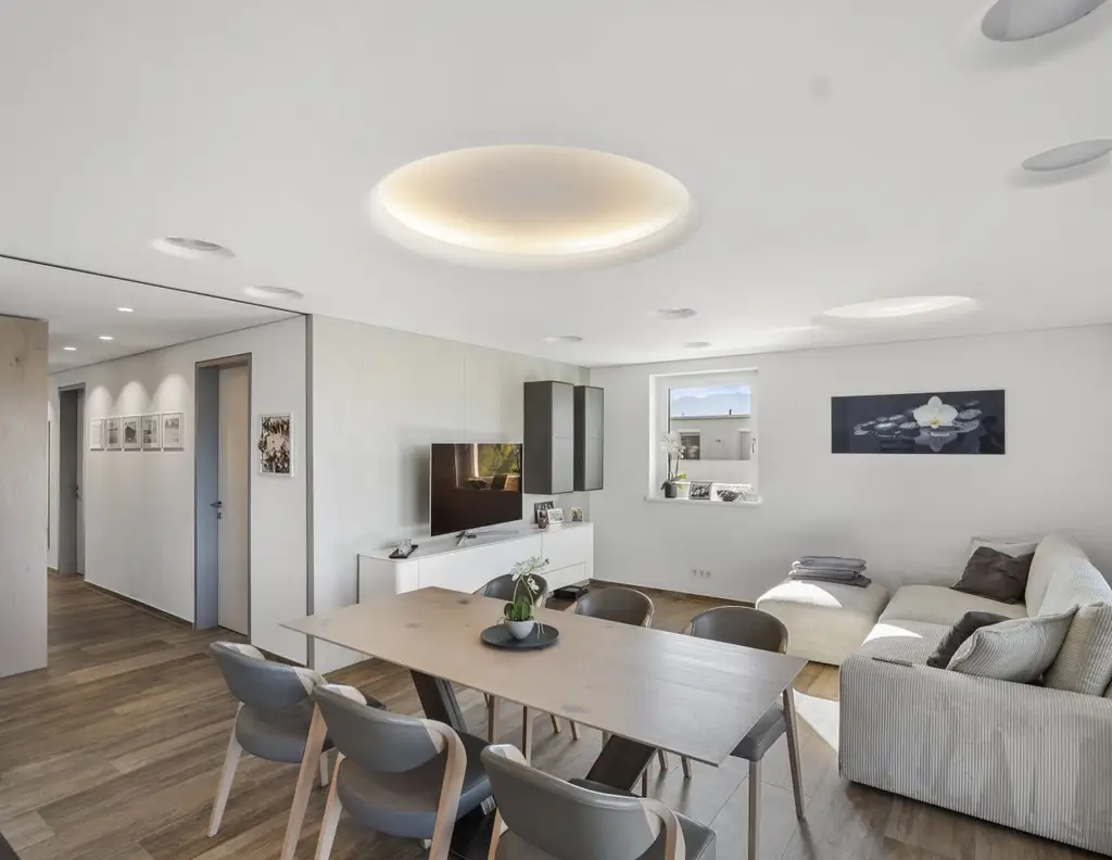 Willkommen über den Dächern von Lustenau - Penthouse-Wohnung mit rund 91 m² Terrasse und top smarthome Ausstattung