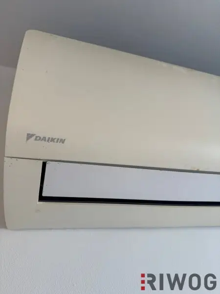 Moderne 3-Zimmer DG-Wohnung zwei Außenflächen und Traumausblick