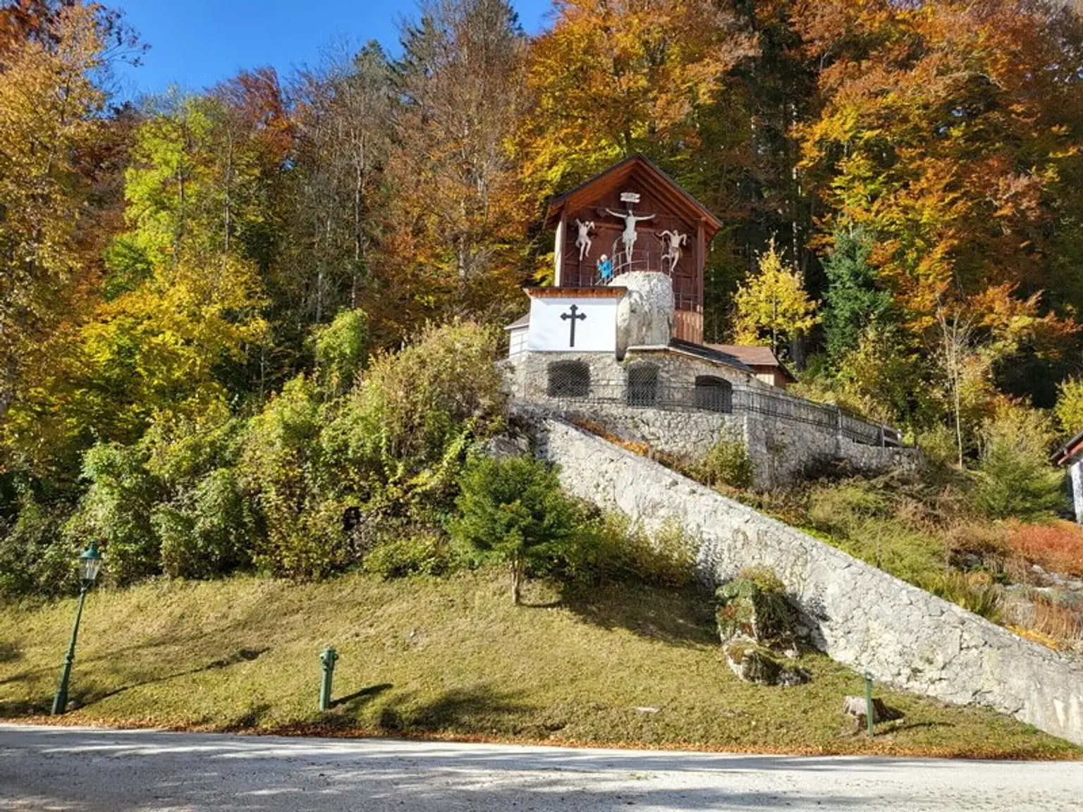 Renaissance-Schloss auf 15 ha Grund – seltene Gelegenheit für touristische Nutzung oder Family Office