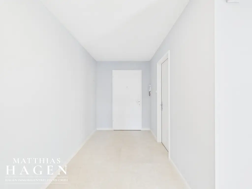 Zweitwohnsitz möglich: Neu renovierte 2 Zimmerwohnung mit Blick zum Bodensee