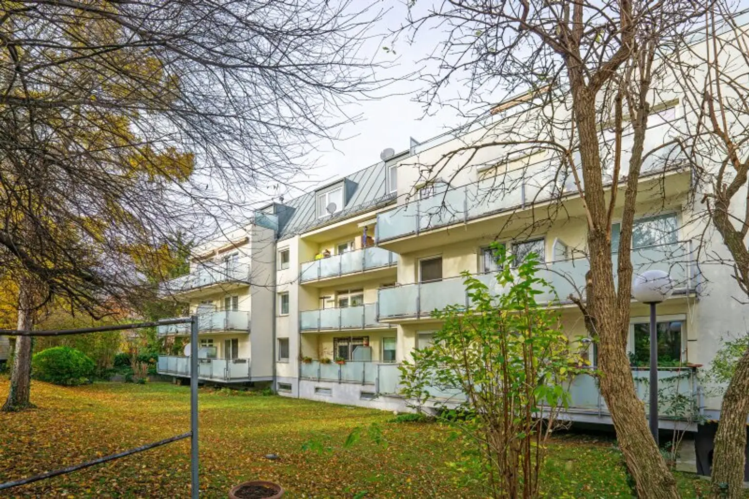Ruhige Balkonwohnung mit Grünblick und idealer Raumaufteilung