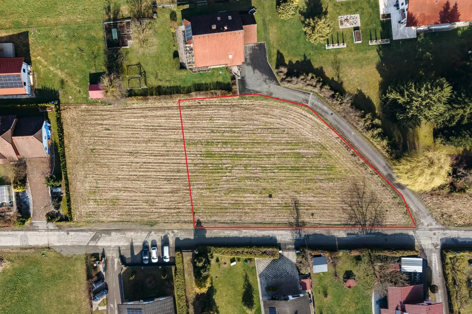Luftaufnahme des Grundstücks