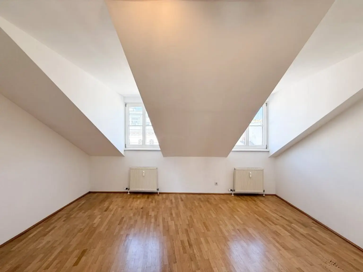 Prachtvolle 3-Zimmerwohnung in 1070 Wien mit Terrasse zu vermieten