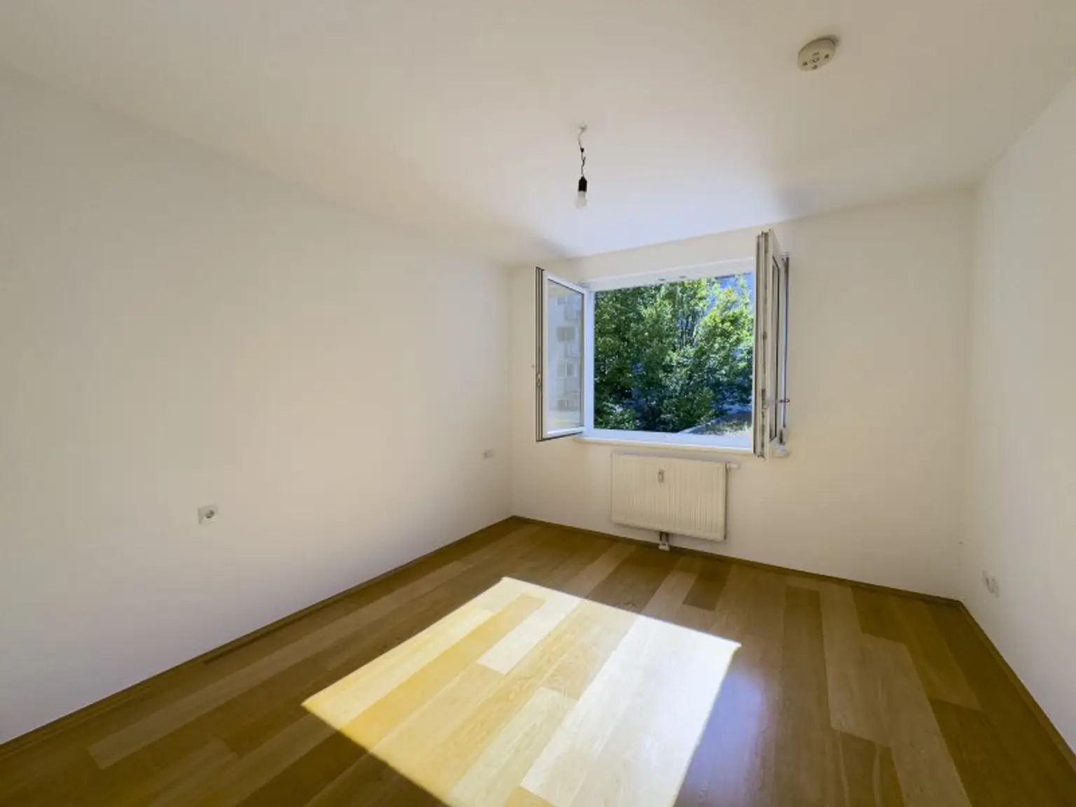 Moderne 2-Zimmer-Neubauwohnung mit Loggia | Ruhelage nahe Schmelz & Lugner City | STP im KP inkl.