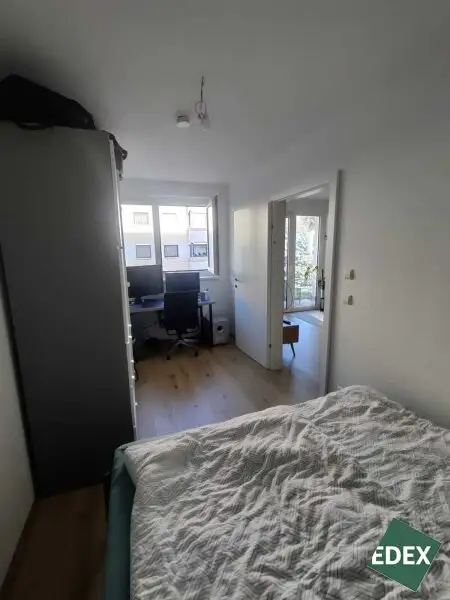 Moderne 2-Zimmer-Wohnung mit Balkon direkt bei der U3