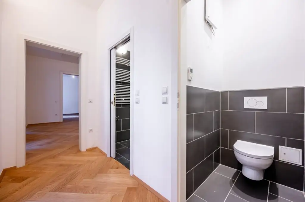 ++NEU++ Fantastische 2-Zimmer Altbauwohnung in bester Lage des 2. Bezirks mit Balkon