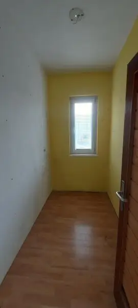 Flexible Gewerbeeinheit in zentraler Lage