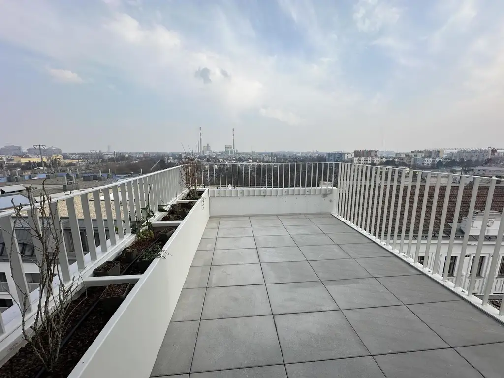 ZU HAUSE AM PULS DER STADT