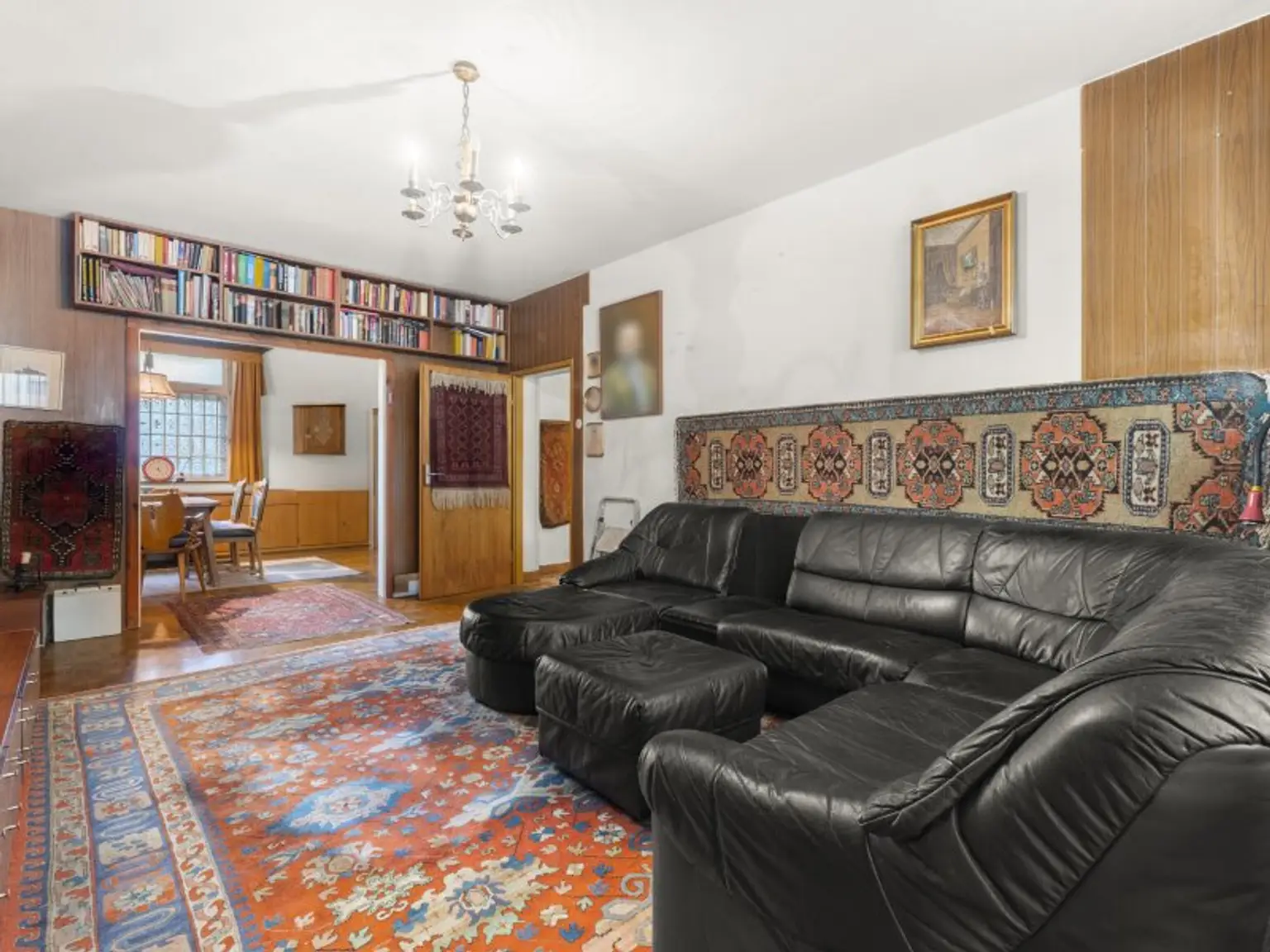 Sanierungsbedürftige aber super aufgeteilte 4 Zi Wohnung mit 112m² in Waidmannsdorf - Villacherstraße