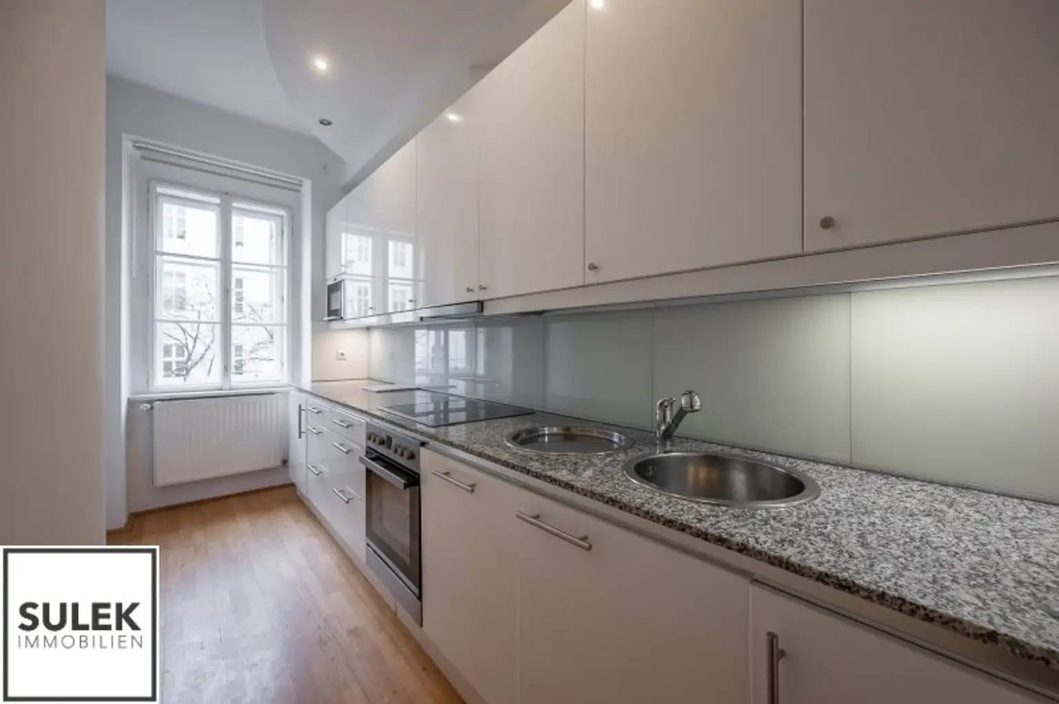 * Charmante 3-Zimmer Altbau-Wohnung in bester Lage ab sofort (Wiedner-Hauptstraße nähe TU-Wien) * Videobesichtigung *