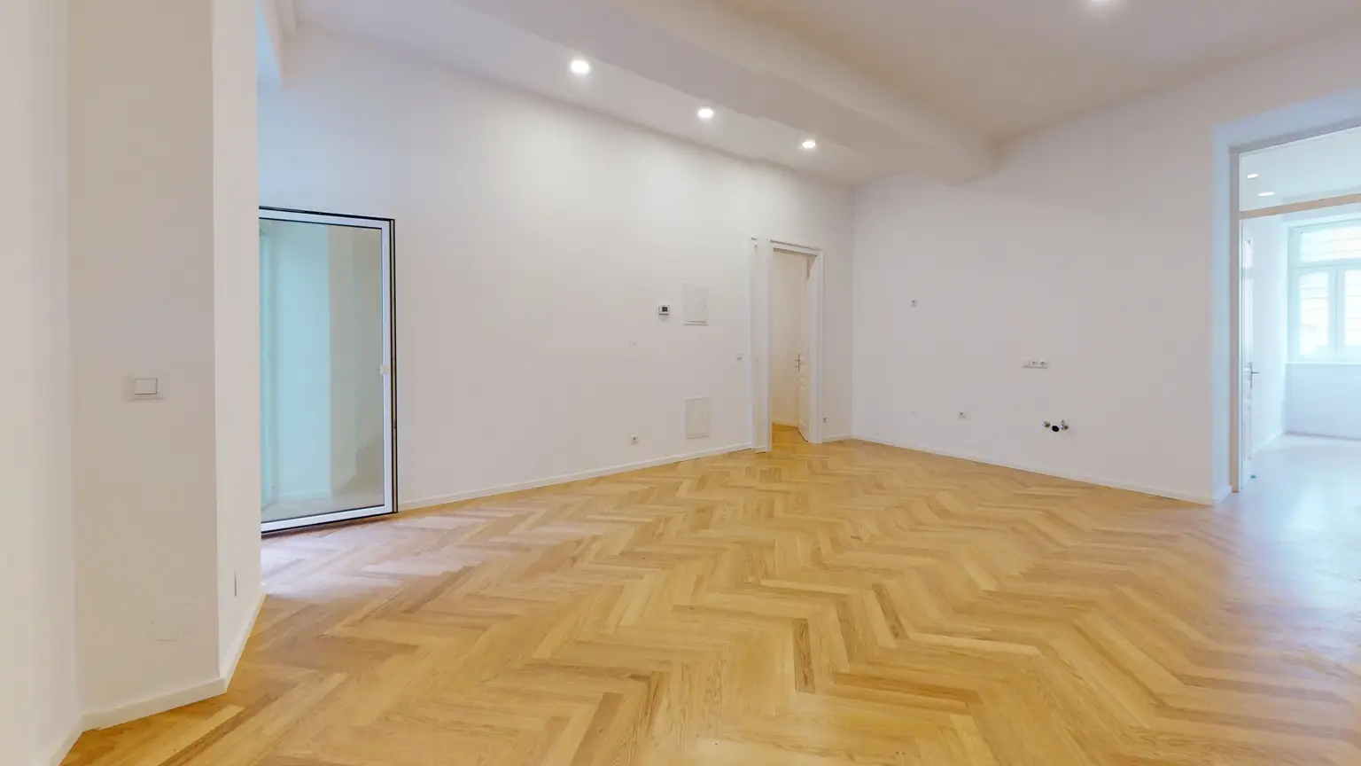 "Urban Oasis" - Moderne Altbauwohnung mit einzigartiger Raumhöhe und Terrasse