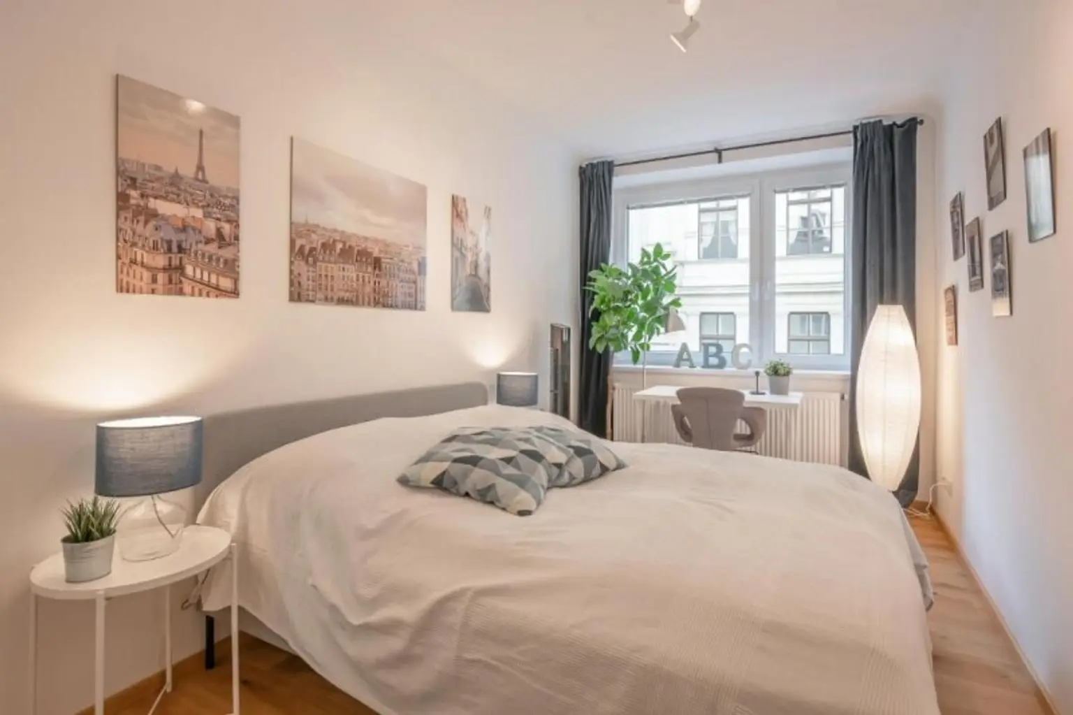 Top-sanierte 3-Zimmer-Wohnung beim Rudolfsplatz – sofort bezugsfertig!