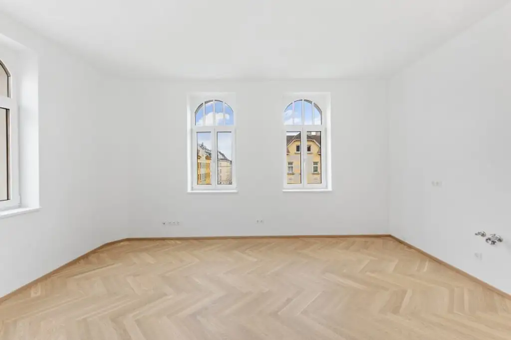 3-Zimmer-Altbaueigentumswohnung in generalsaniertem Altbau